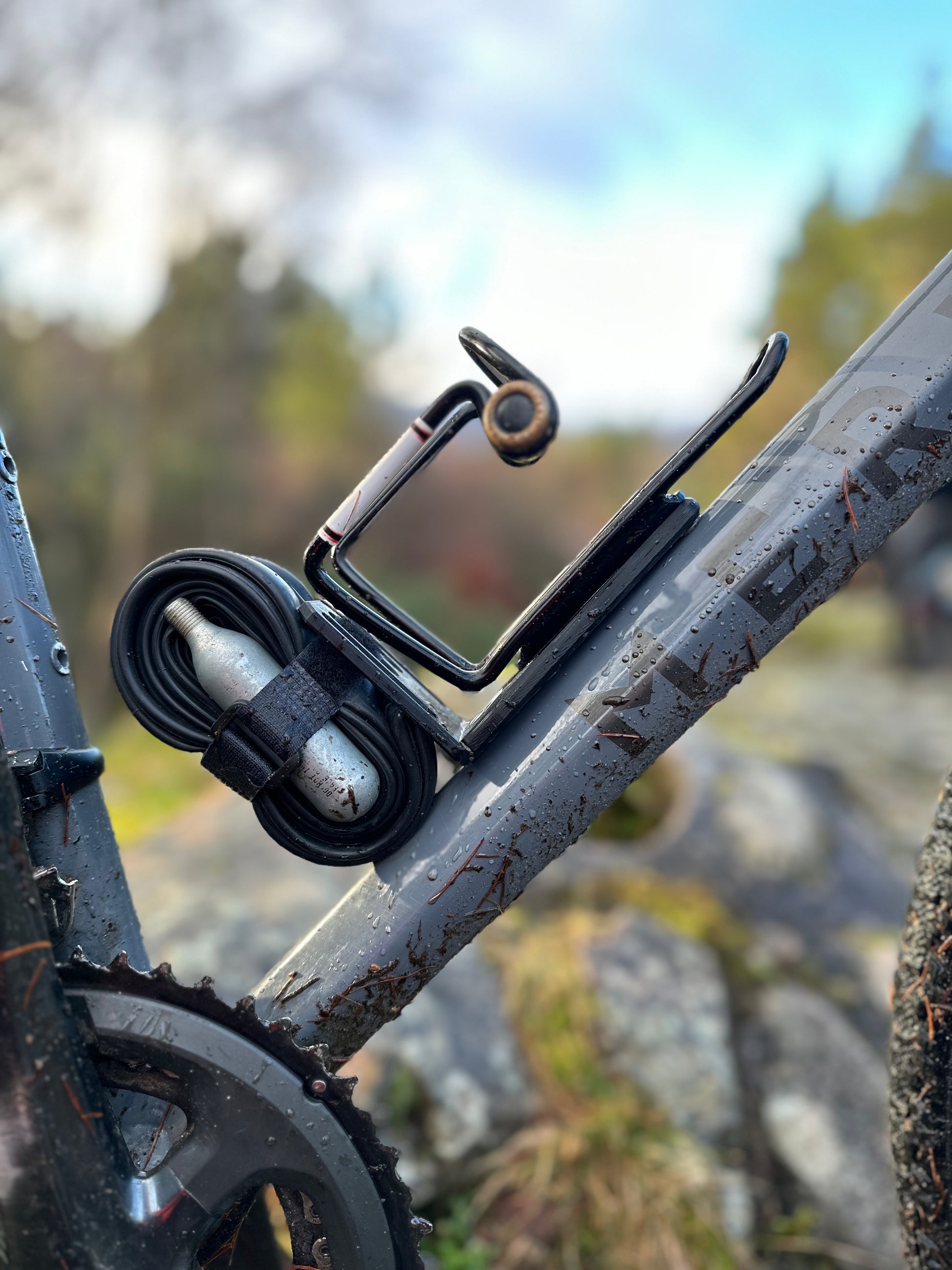 Bottle cage mount deals